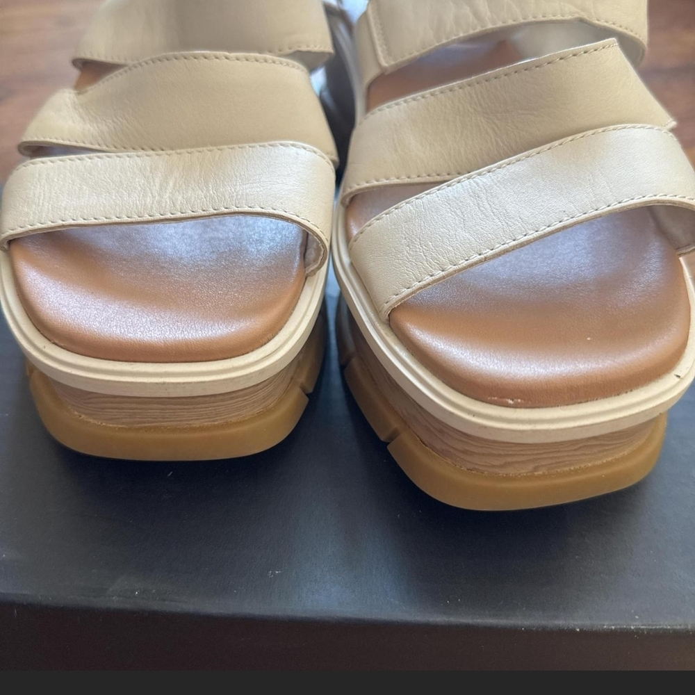 Sorel Cream and Tan Platform Sandals - Picture 6 of 8